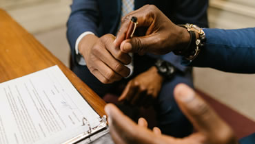 <span>Foundations</span>Business Law